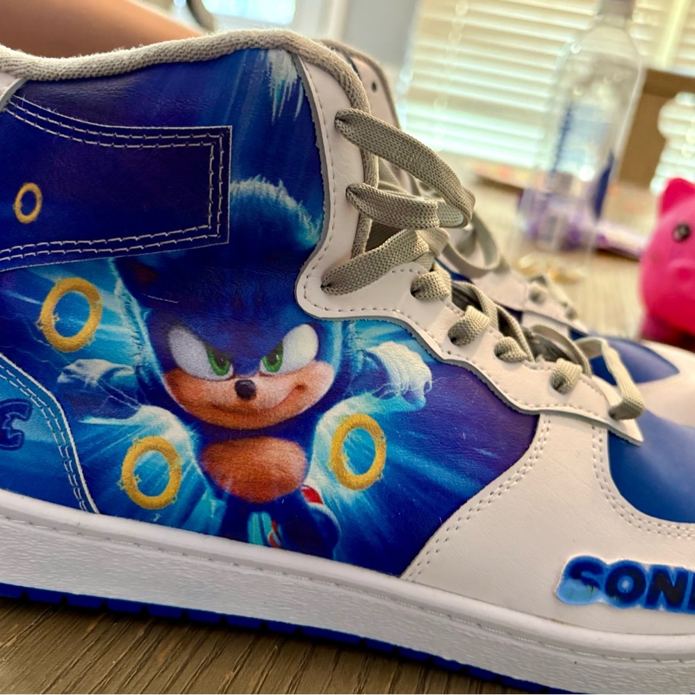NEW Sonic Kids High-Top Sneakers